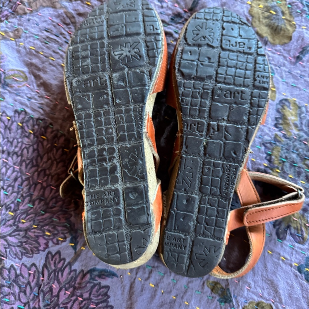 The Art Company Shoes - Picture 2 of 3